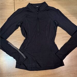 lululemon athletica Black Long Sleeve Sweater